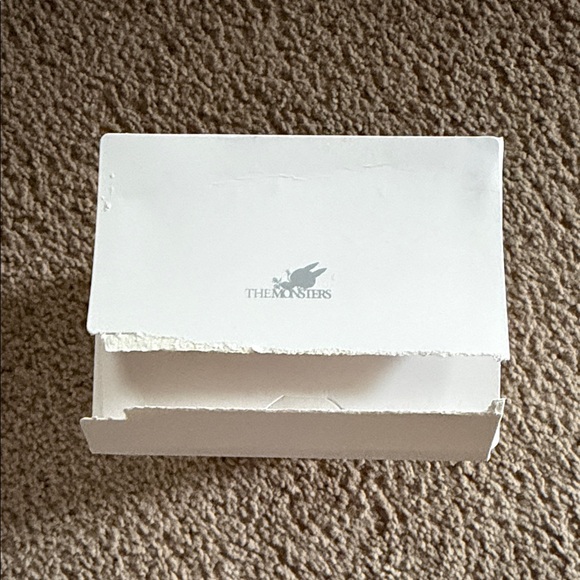 Big into energy labubu *Serenity* - Picture 8 of 9